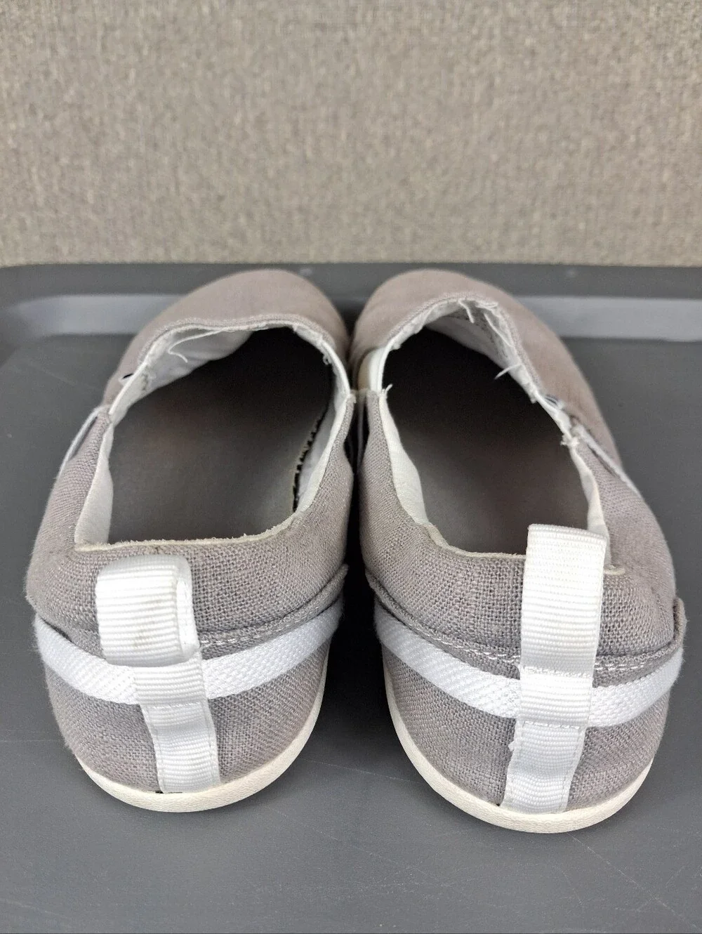 Xero Aptos Shoes Mens 10.5 Taupe Slip-On Hemp Canvas Casual Barefoot Lightweight